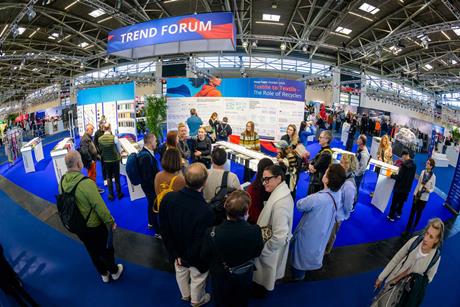 1600px_20251029_PERFORMANCE_DAYS_77297