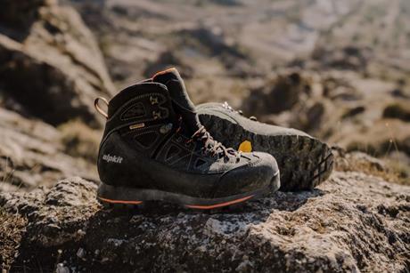 alpkit-alta-rocca-hiking-boot